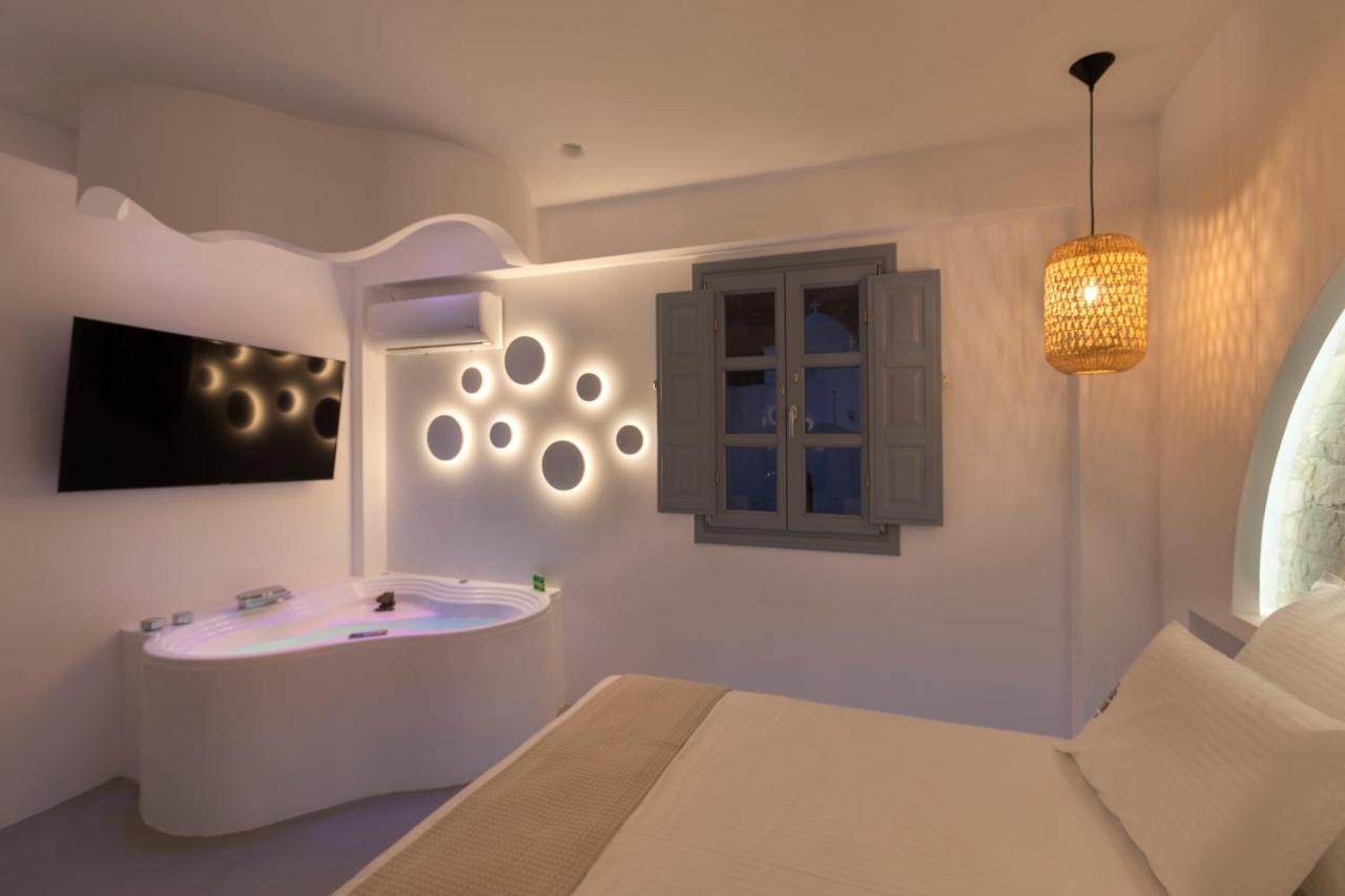 Blackstone Luxury Suites Emporio  Экстерьер фото