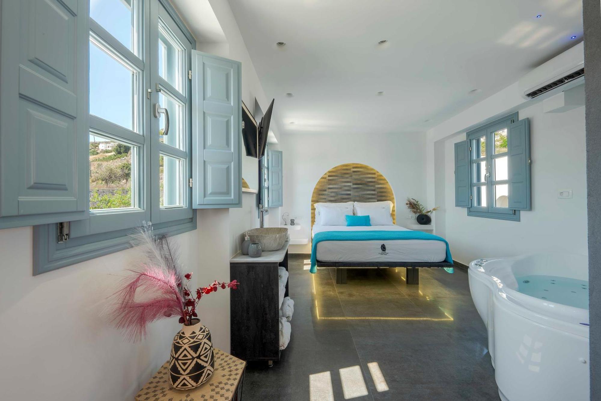 Blackstone Luxury Suites Emporio  Экстерьер фото