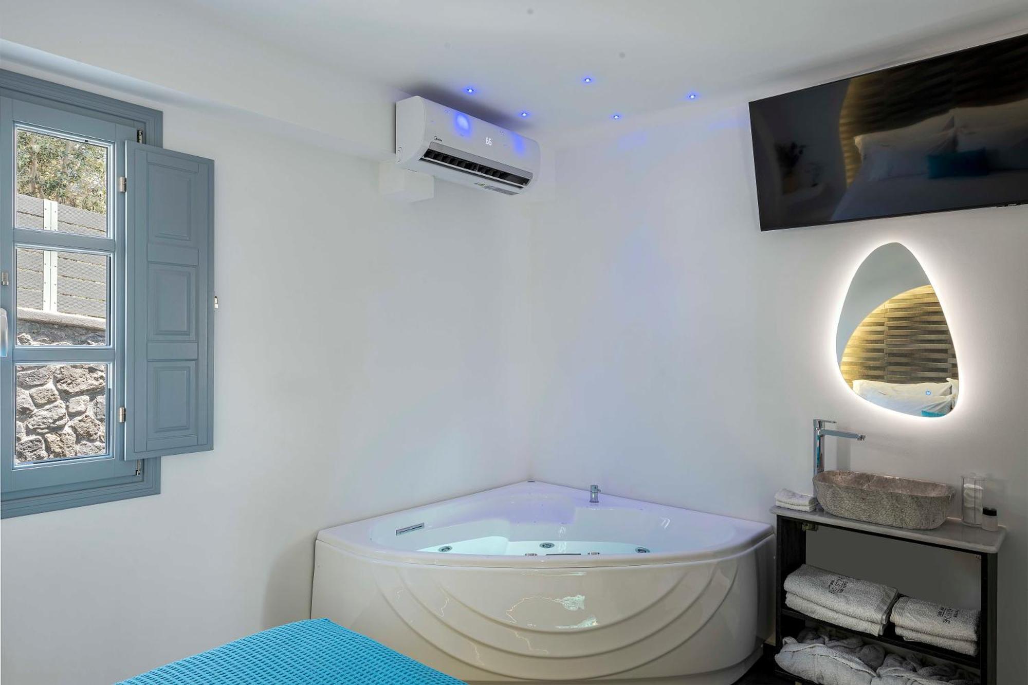 Blackstone Luxury Suites Emporio  Экстерьер фото